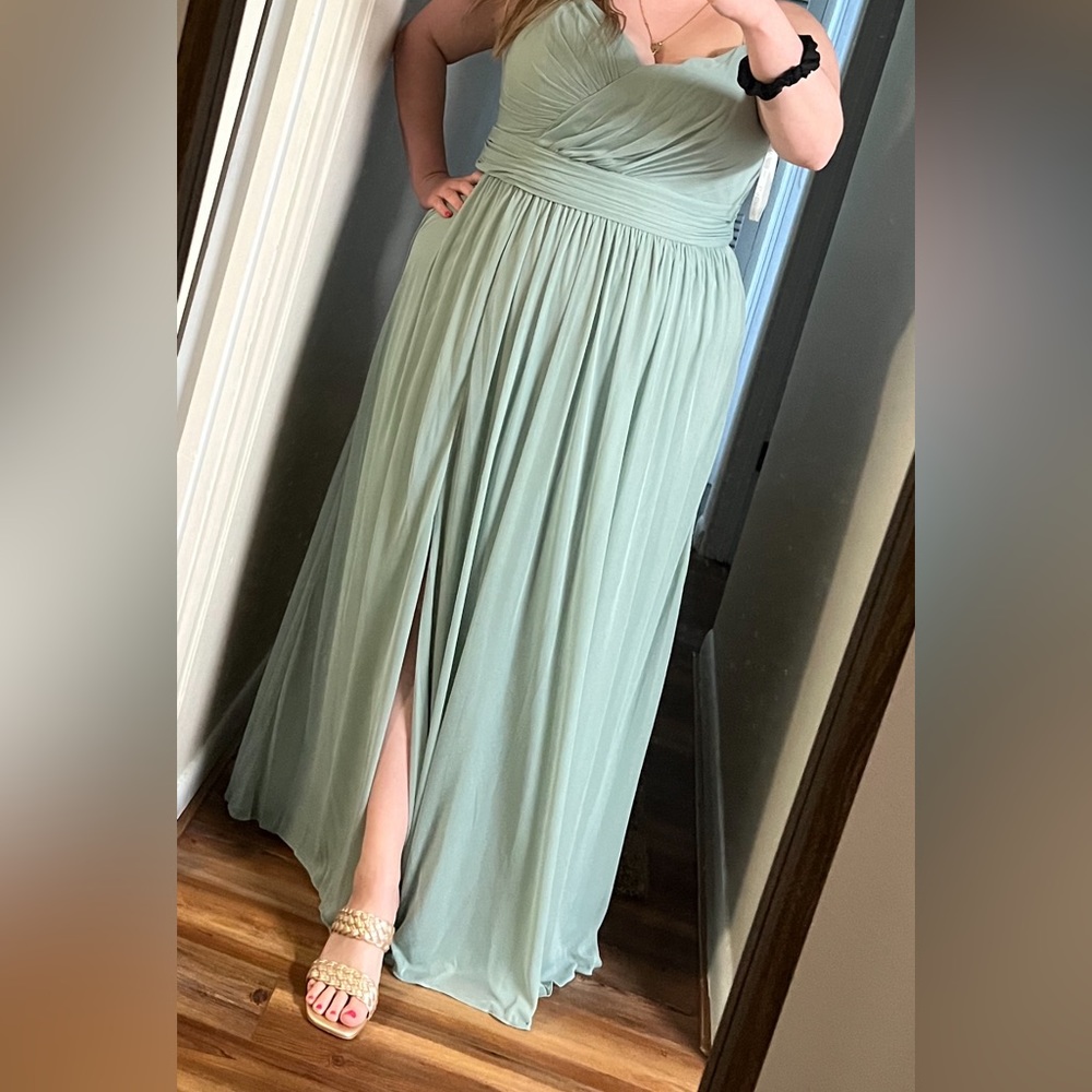 Dusty sage bridesmaids dress size 22 from David’s bridal NEVER WORN